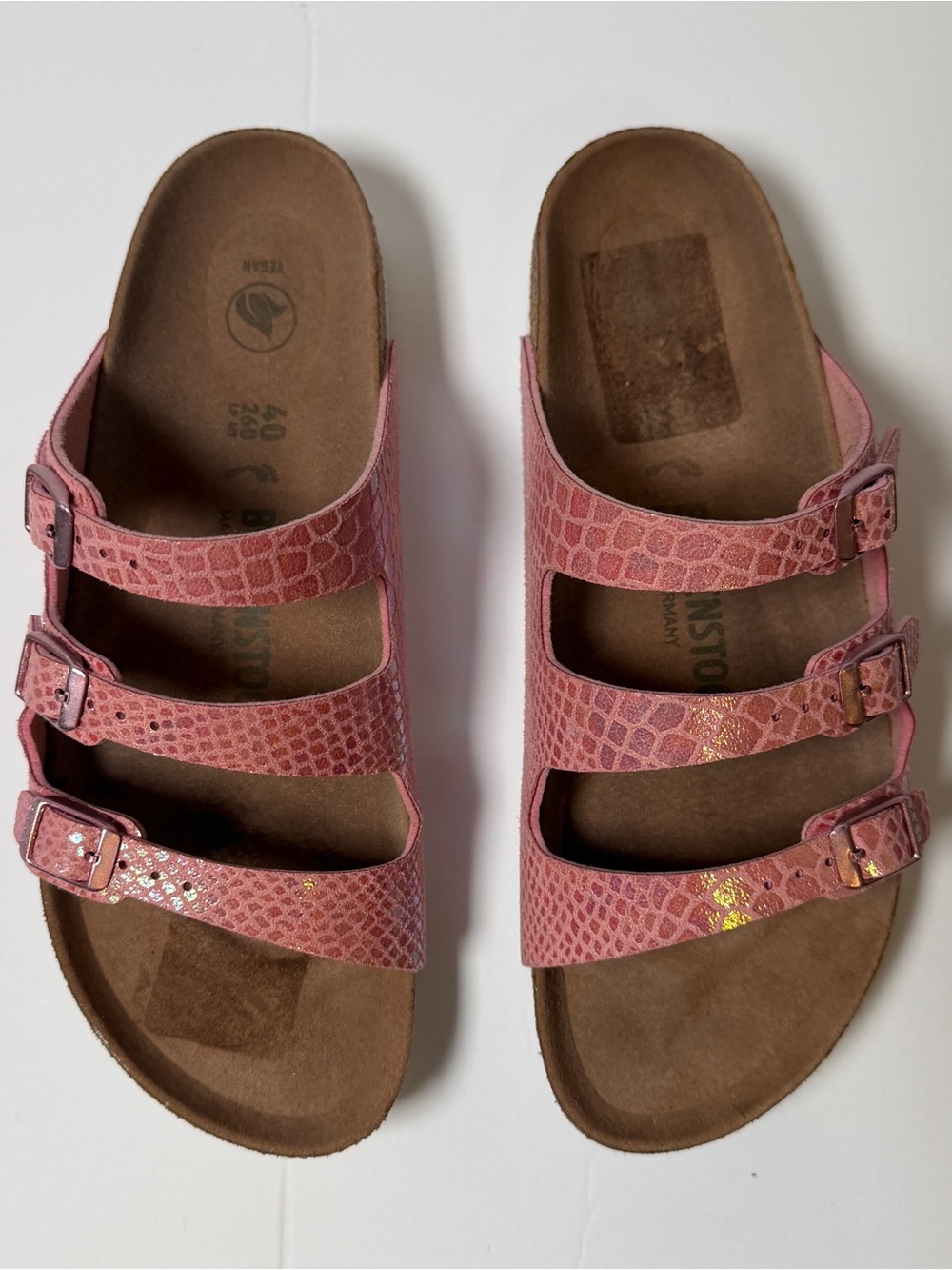 Birkenstock Florida Iridescent Pink Snake Embossed Sandals EU 40/ US 9 - Picture 5 of 6